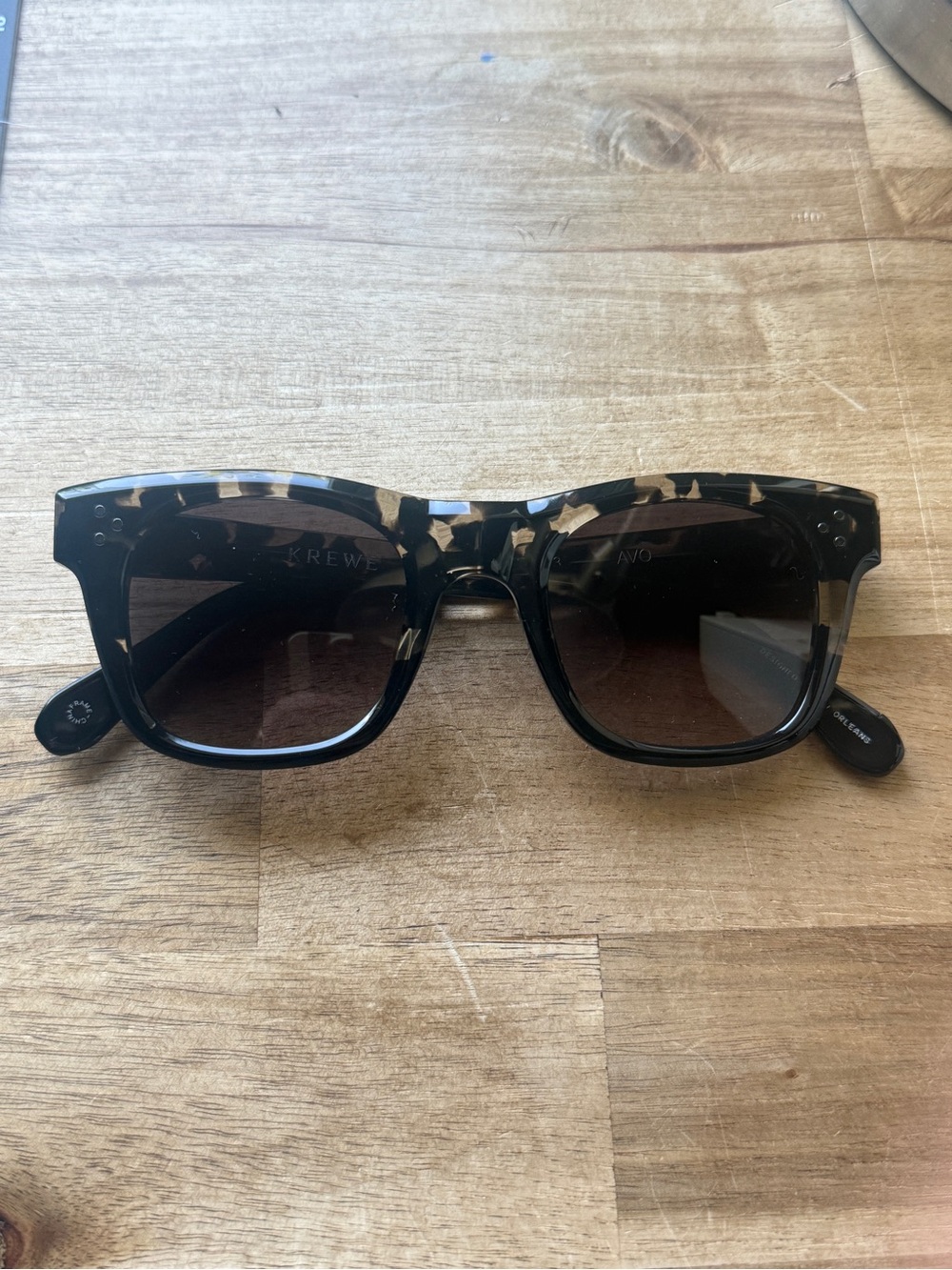 KREWE AVO Sunglasses - Grey - Picture 10 of 13